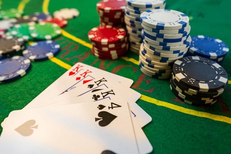 Live score and market data for ongoing football matches in Sydney Pools